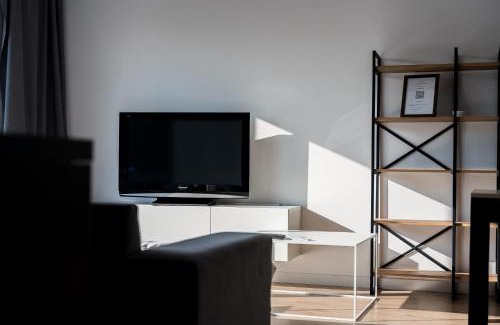 Suchy Las Apartamento | Osiedle Szafirowe Chic Apartment by BookingHost