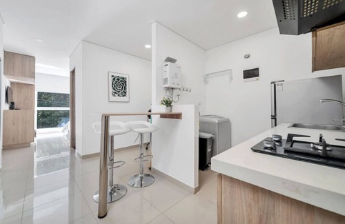 El Tesoro Apartamento | Oslo 604B · 1 BR Modern Apt near El Tesoro