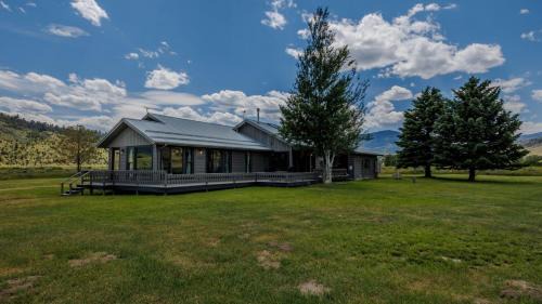 Pray Casa | Osprey Acres