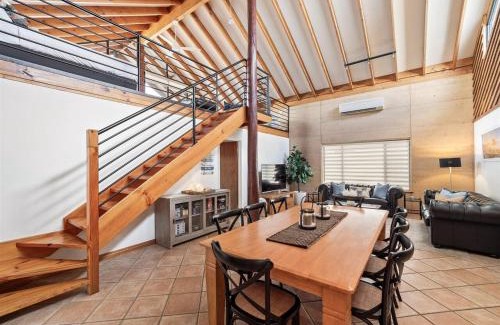Quindalup Casa | Osprey Beachside Retreat - Good Times Guaranteed