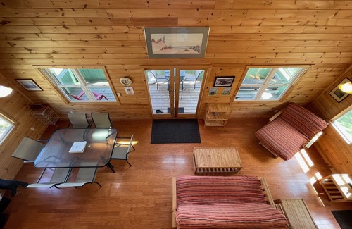 Brier Hill Cabina | Osprey Lodge - The Lodges at Oak Point, 1000 Islands - Right on the River!