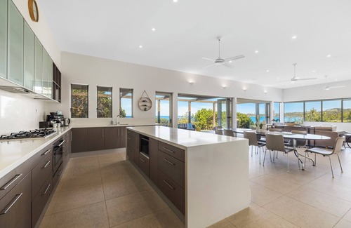 Sapphire Beach Casa | Osprey Luxury Clifftop Retreat with Ocean Views in Sapphire Beach