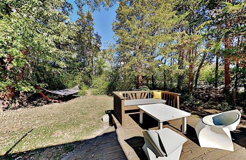Dennis Casa | Osprey View Villa