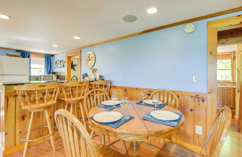 The Bluffs Cabaña | Lakefront Ossipee Cottage w / Screened Porch & Deck!