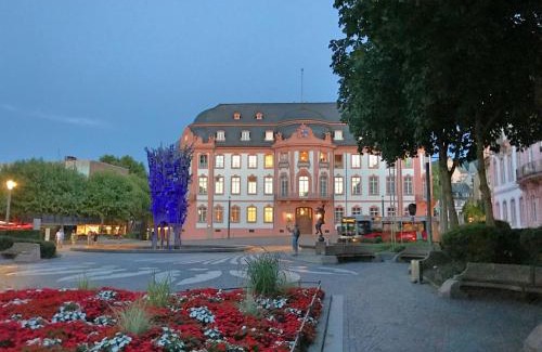 Mainz City Center Apartamento | Osteiner Hof by The Apartment Suite