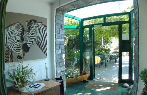 Cadempino Cama Y Desayuno | Osteria Garni Americana