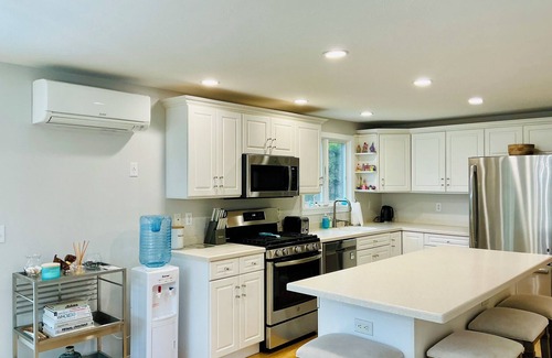 Osterville Casa | Osterville, Private Yard, Close to Osterville Village, Sleeps 8