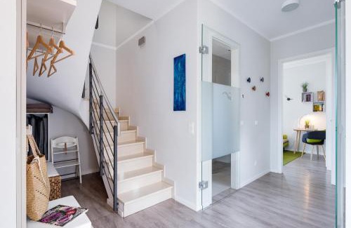 Heiligenhafen Casa | Ostsee - Reetdachhaus Nr 14 "DasRoteHaus" im Strand Resort