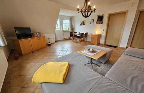 Behrensdorf Apartamento | Ostseekoje-im-Haus-zwischen-den-Wassern
