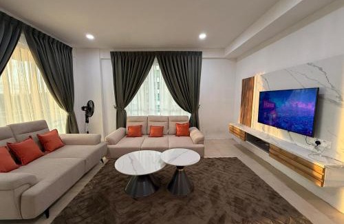 Santubong Apartamento | OT7 Eleven Santubong Suites
