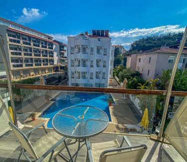 Cesme Hotel | OTEL YENi