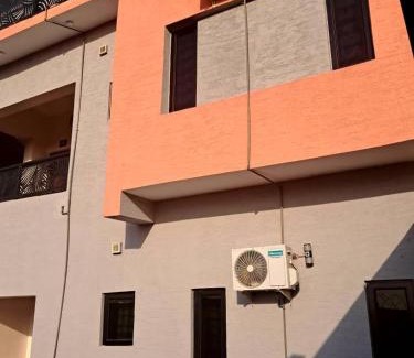 Orozo Apartamento | Otentic Mega Apartment