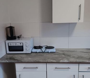 Misburg Apartamento | Othman Appartements Anderter Straße 55g, 1 OG L