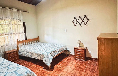 Piedade Cabaña | Otimo sítio com lagos em Piedade