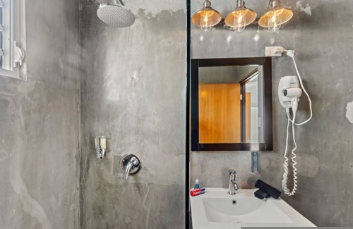 Punta Las Marias Apartamento | Otium Vacation Rental With Pool Steps From The Beach Parking Pet Friendly