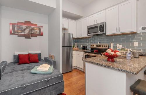 Over-the-Rhine Apartamento | OTR's Hidden Gem