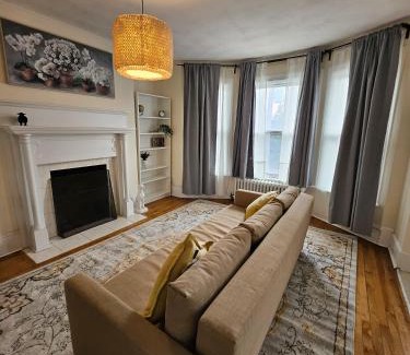 Sandy Hill Apartamento | Ottawa Downtown Cozy Guesthouse