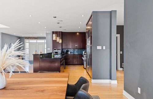 Ottawa Division Casa | Ottawa's Finest Mansion!