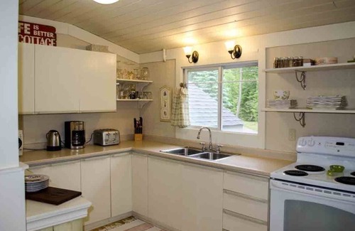 Trent Lakes Cabaña | Otter Cove - Tres Habitaciones Casa Rural, Capacidad 6