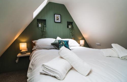 Blandford Saint Mary Apartamento | Otter's Pocket
