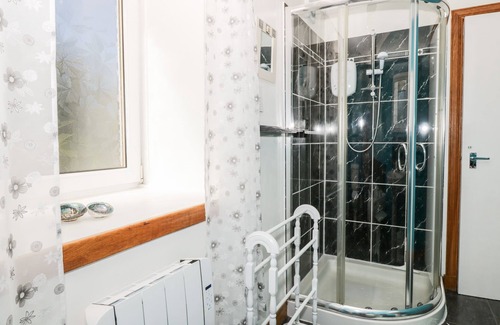Stranraer Cabaña | OTTERS HOLT, pet friendly, character holiday cottage in Stranraer