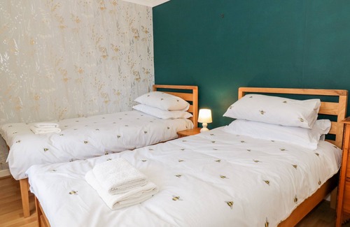 Stranraer Cabaña | OTTERS HOLT, pet friendly, character holiday cottage in Stranraer