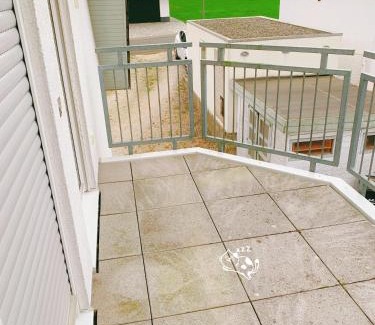 Leudersdorf Apartamento | OTTOC Ferienwohnung