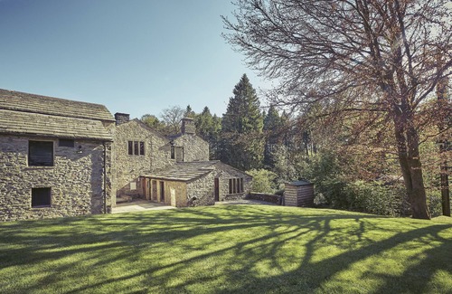 Yockenthwaite Casa | OUGHTERSHAW HALL, pet friendly, luxury holiday cottage in Hawes