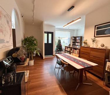Jianshui County Casa | Oumuamua BOOKSTORE &GUESTHOUSE