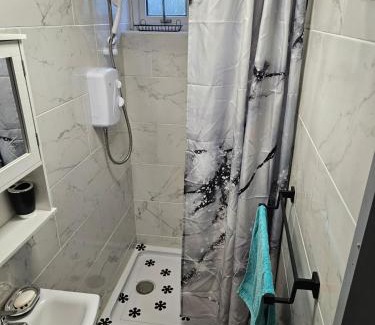 Staple Hill Apartamento | Our beautiful little house makes you stay magical