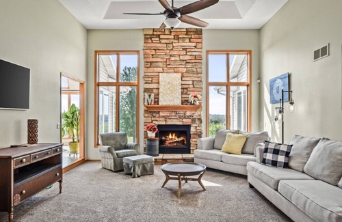 Hanover Casa | Our Country Oasis just 10 miles to Madison