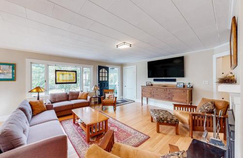 Bethel Casa | Our Home on a Hill