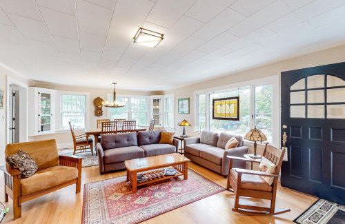 Bethel Casa | Our Home on a Hill