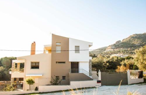 Palaio Tsifliki Apartamento | Our House Luxury Suites