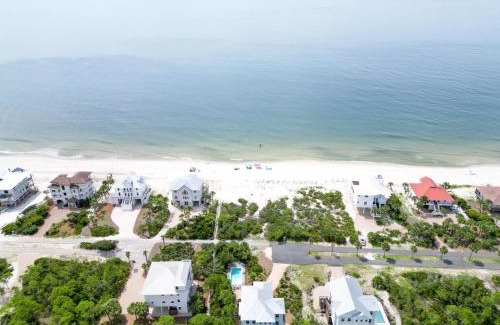 Plantation Casa | Our Kind of Paradise Pool-Pet Friendly- Sleeps 12