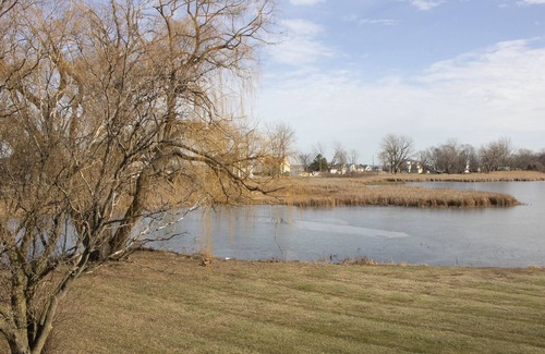 Oak Harbor Condominio | Our Lake Erie Getaway -A beautiful 2 bedroom condo