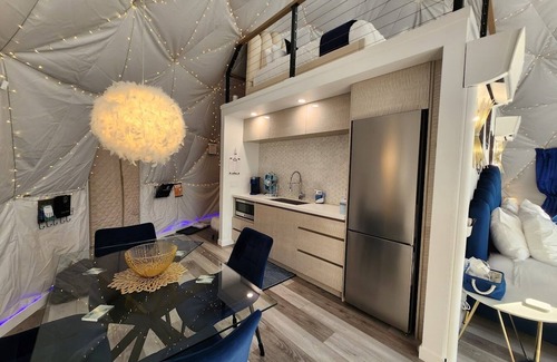 East Kootenay Cabina | Our most luxurious Dome, Cougar Dome in Winderdome Resort