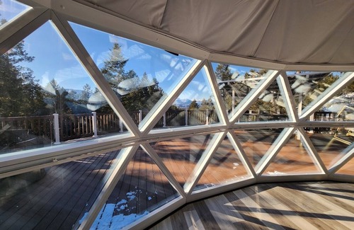 East Kootenay Cabina | Our most luxurious Dome, Cougar Dome in Winderdome Resort