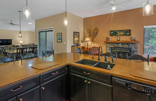 Plumas Eureka Estates Casa | Our most popular 3 bedroom home! - 114 Cottonwood drive