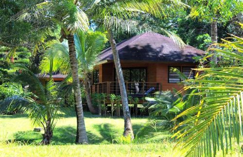 Kuto Complejo | Oure Lodge Beach Resort