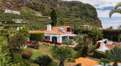 Arco da Calheta Villa | OurMadeira - Villa do Mar I, secluded