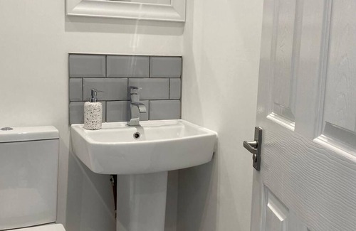 Goole Cabaña | Ouse View Cottage (Goole's finest accommodation)