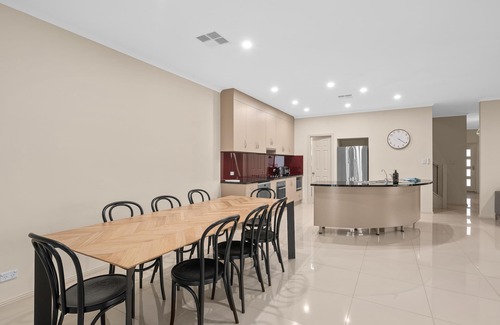 Sellicks Beach Casa | Out Look ~ Sellicks Beach - Sumptuous Seaside Abode