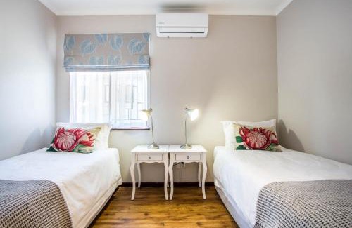 George Cabina | Out of Bounds Self-Catering Lodge
