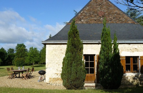 La Bruere-sur-Loir Casa | Dependencia en un Priorato del siglo XVI.