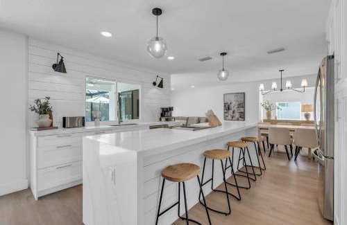 Bonita Springs Casa | Outdoor and Indoor Paradise -Close to Beach