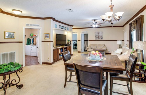 Huntcliff Casa | Outdoor Dining, Grill & Yard: Eastover Gem!