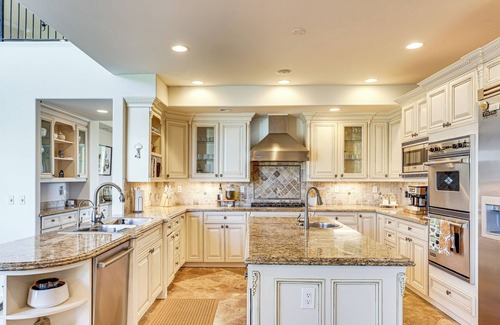 San Marcos Casa | Outdoor Oasis! Luxe Hilltop Home in San Marcos