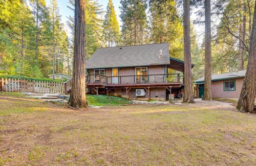Nevada City Casa | Outdoor Oasis Modern Nordic Home By Lake!