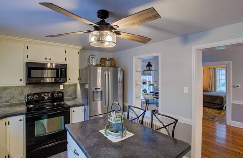Honey Brook Casa | Outdoor Oasis with pickleball, swimming pond, basketball, shuffleboard & pavilion with kitchen